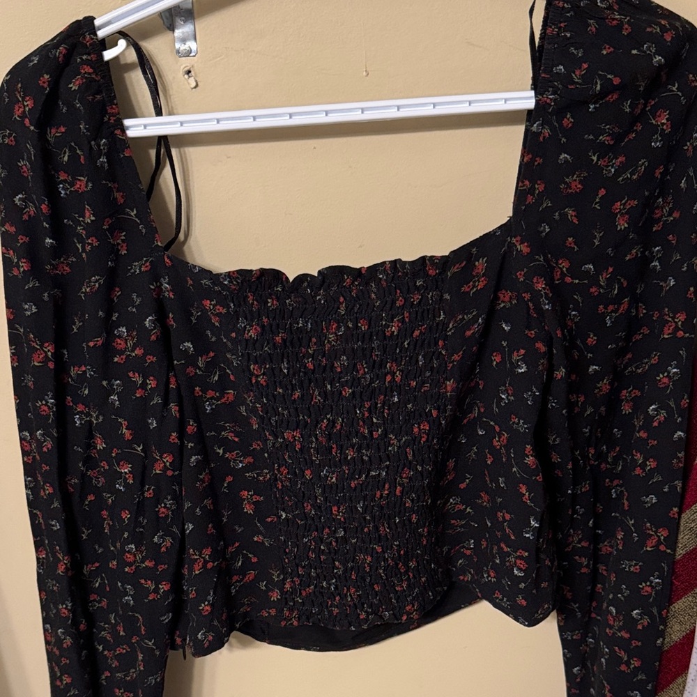 OAK + FORT Black and Red Floral Blouse